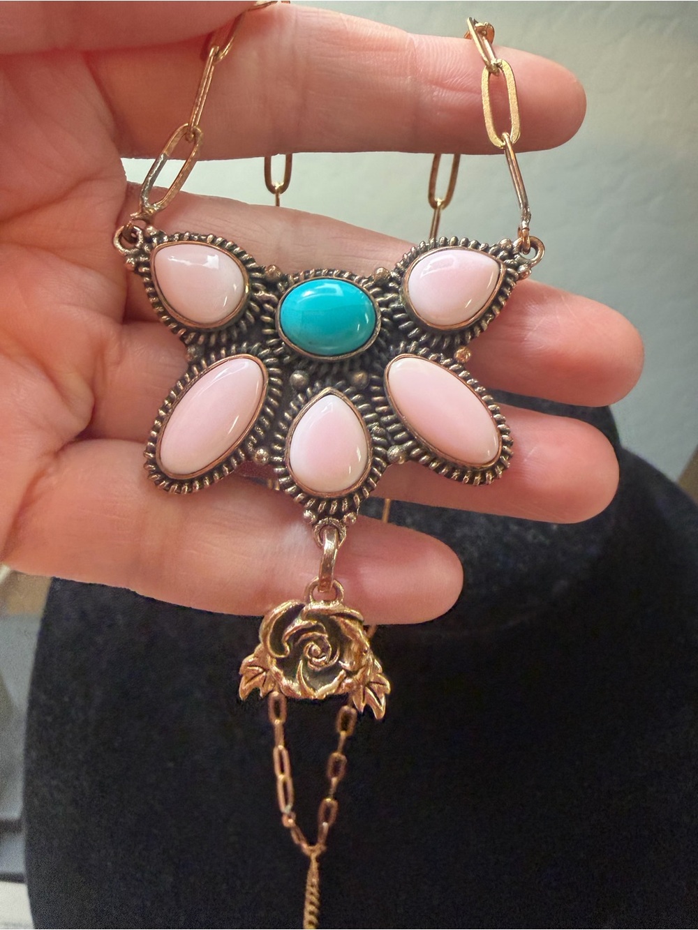 Genuine Pink Conc & Turquoise Floral Pendant Statement Copper Necklace - Picture 3 of 8